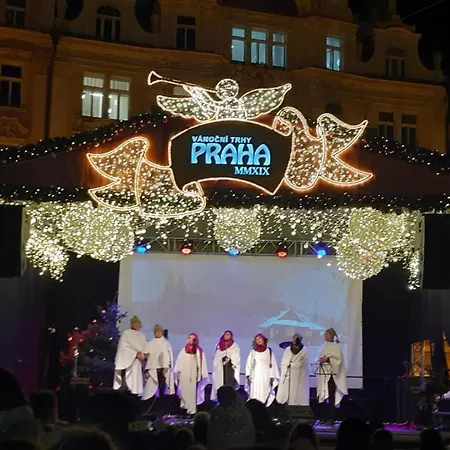 Exclusive * Prag